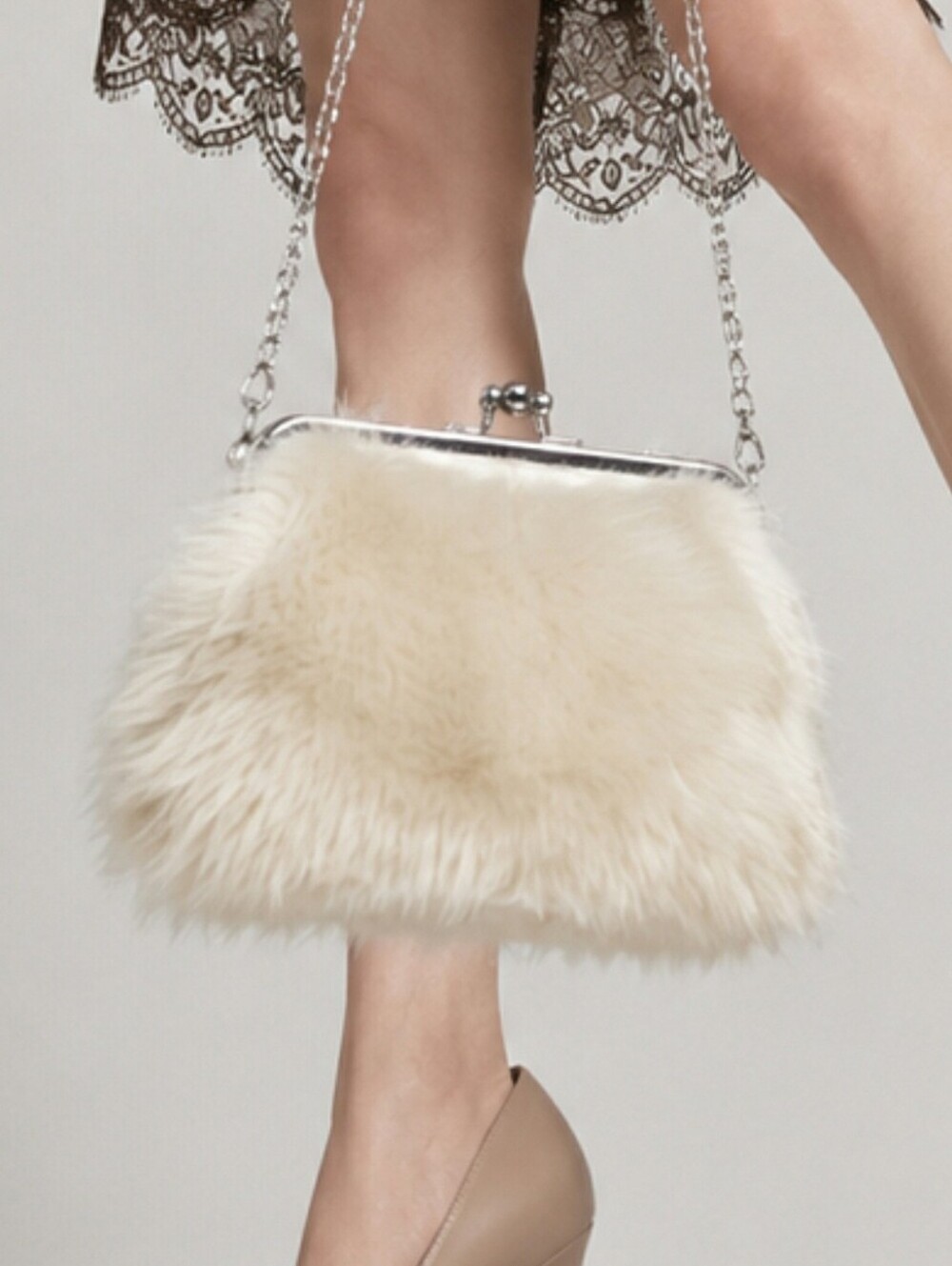 Olivia Miller Handbag Collection Women's Faux Fur Cream Clutch